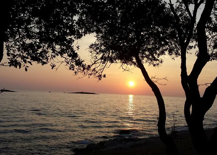 Maestral * Πόρετς